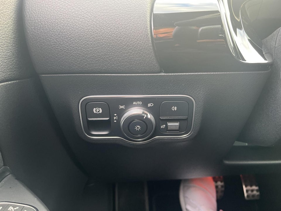 Mercedes EQA300 AMG Line 4Matic 5d