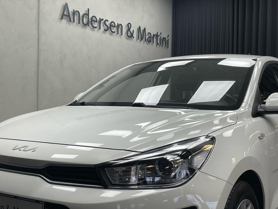 Kia Rio 1,25 MPi Prestige 5d