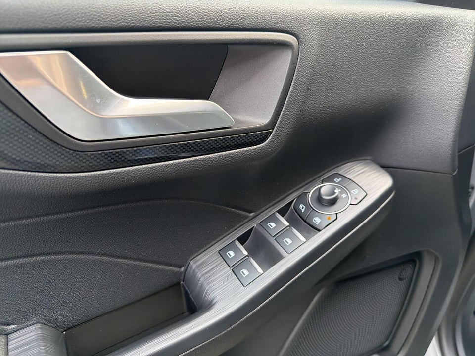 Ford Kuga 2,5 PHEV ST-Line X CVT 5d