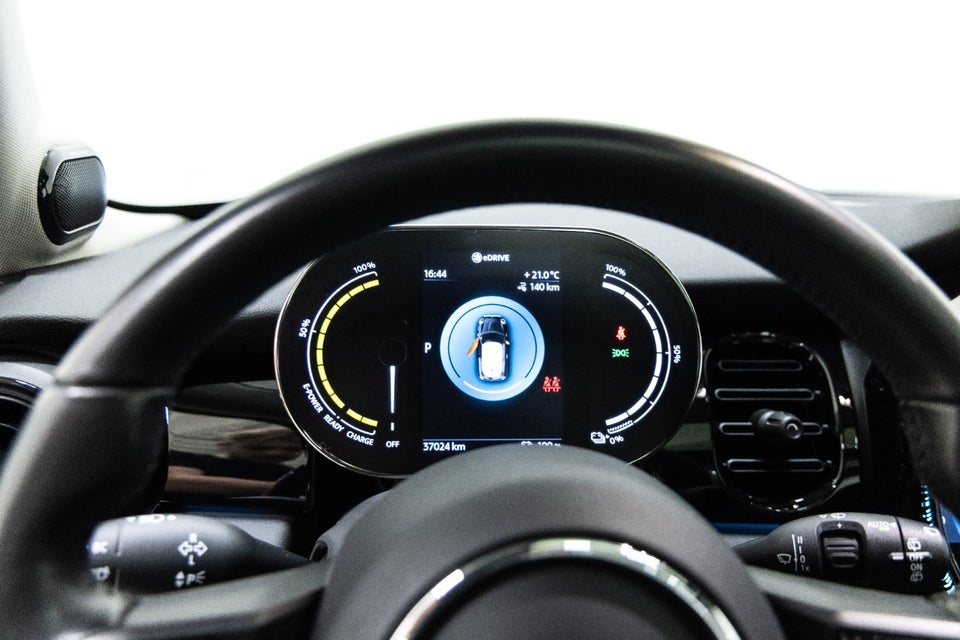 MINI Cooper SE Edition Premium Plus 3d