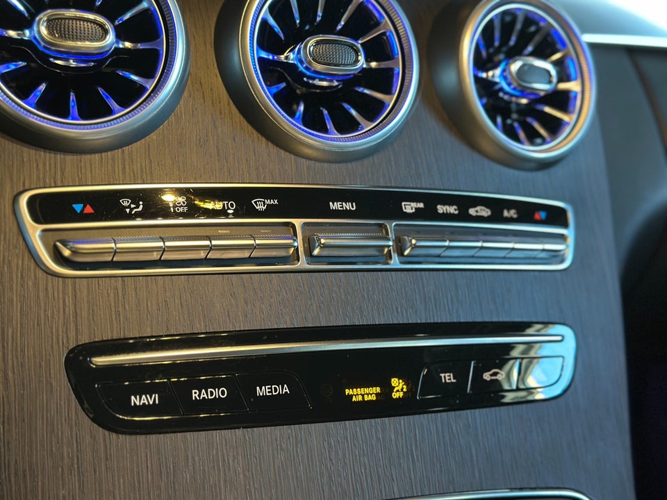 Mercedes C220 d 2,0 AMG Line stc. aut. 4Matic 5d