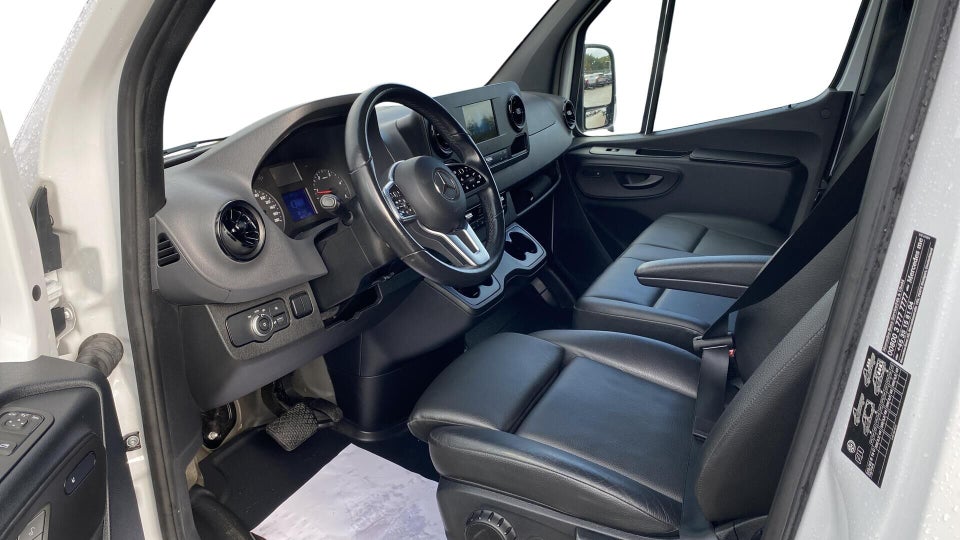 Mercedes Sprinter 215 2,0 CDi A2 Kassevogn aut. FWD