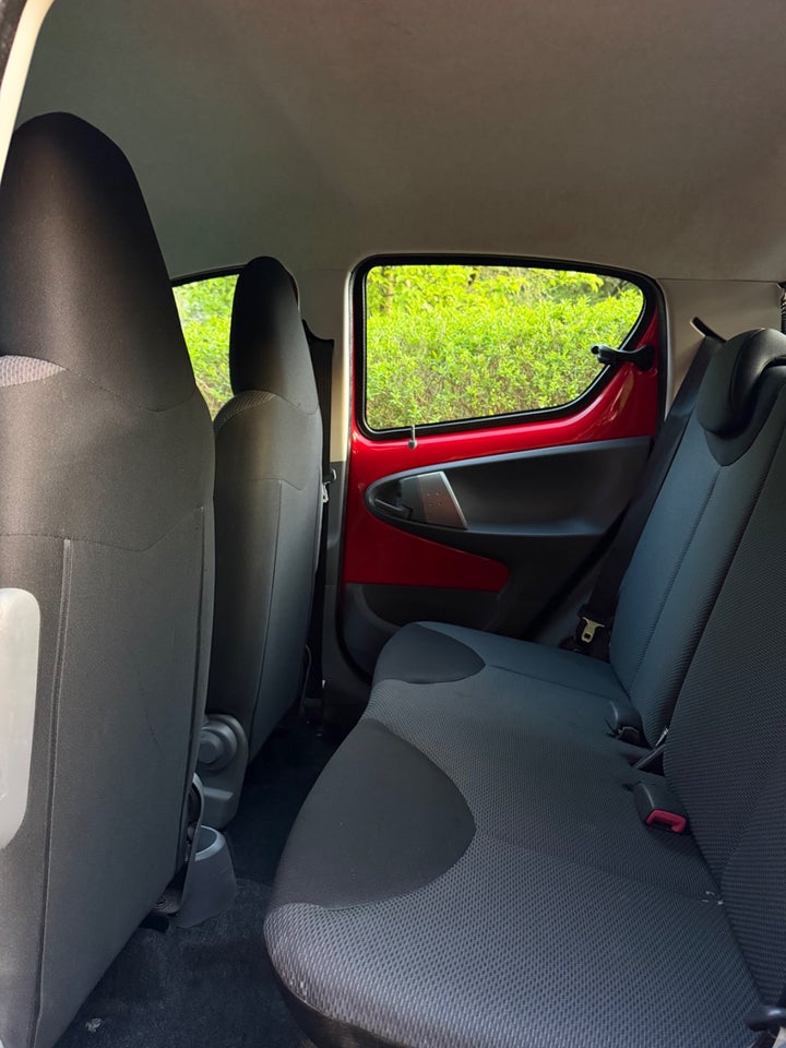 Toyota Aygo 1,0 Plus 5d
