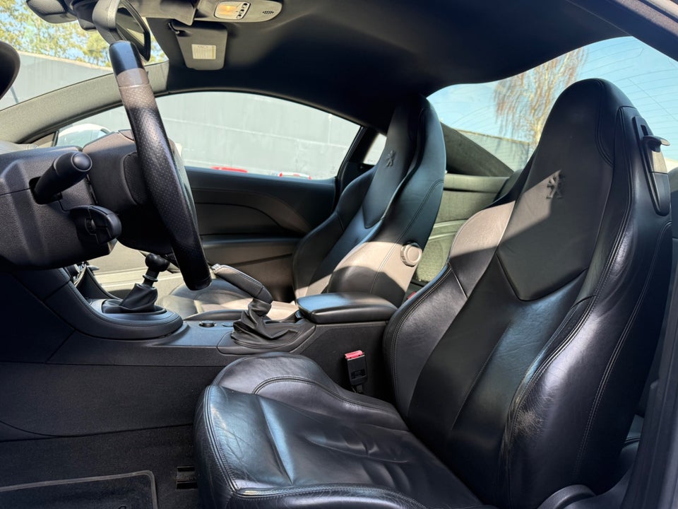 Peugeot RCZ 1,6 THP 200 2d