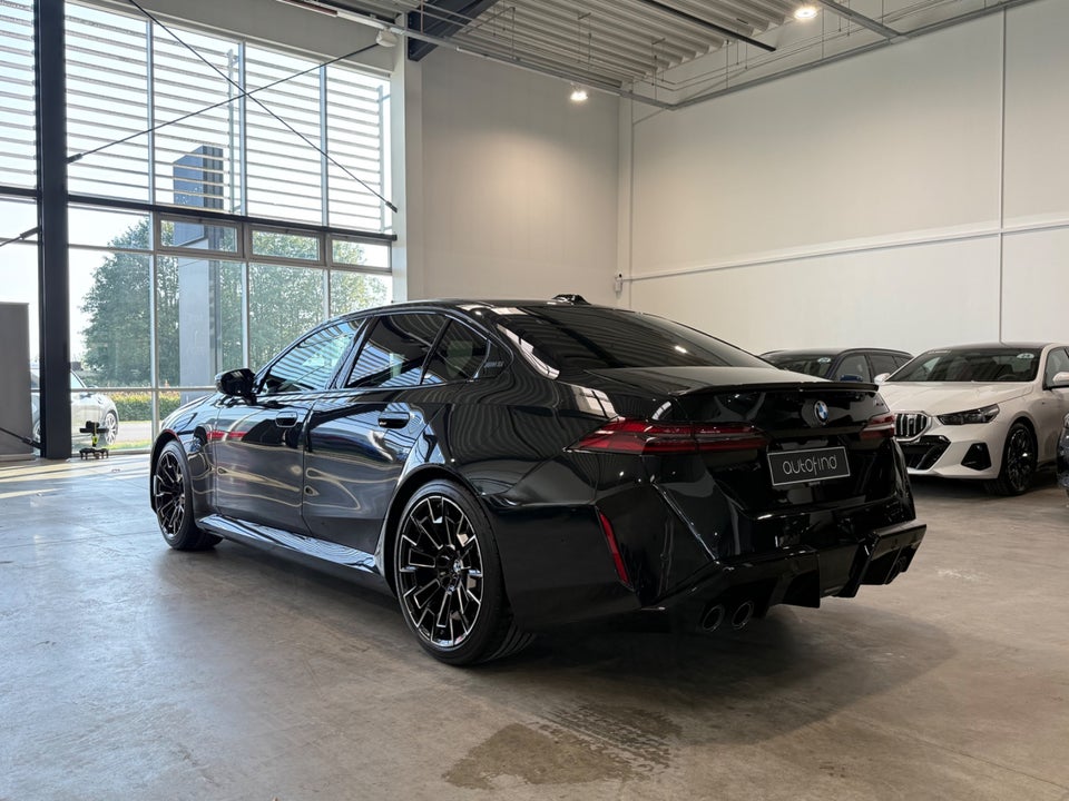 BMW M5 4,4 xDrive aut. 4d
