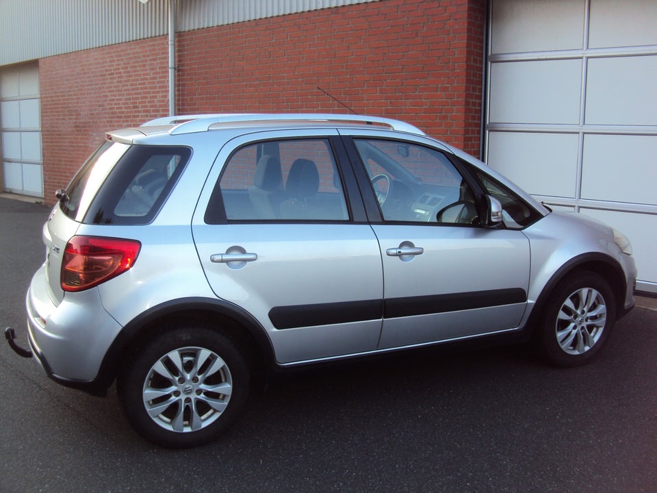 Suzuki SX4 1,6 CombiBack GLX+ 5d