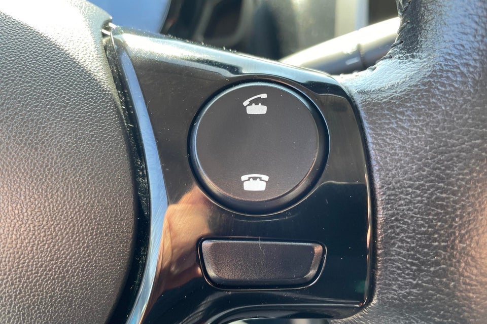 Toyota Aygo 1,0 VVT-i x-play 5d