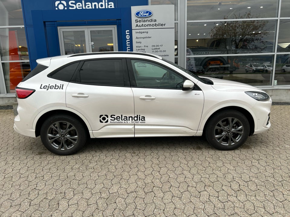 Ford Kuga 2,5 PHEV ST-Line X CVT 5d