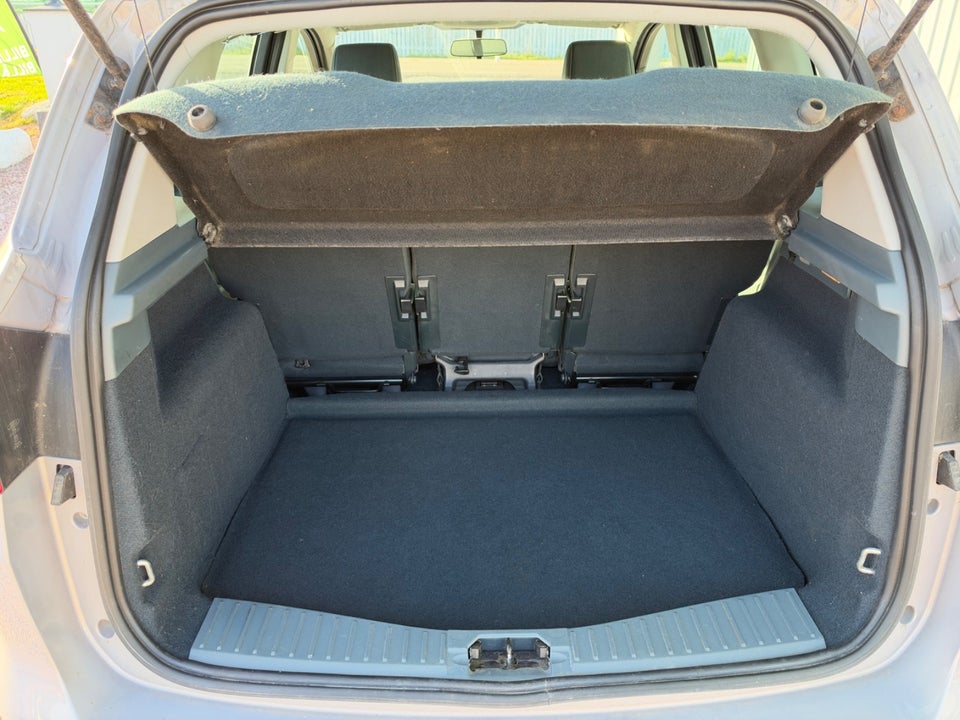 Ford C-MAX 1,6 Ti-VCT 105 Titanium 5d