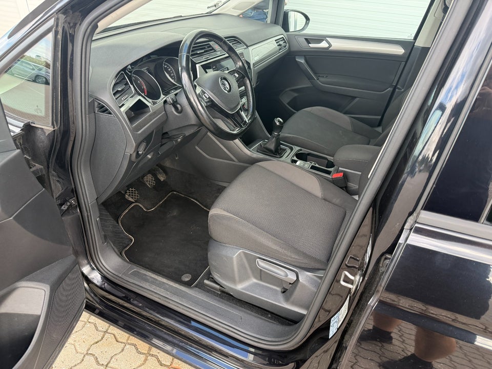 VW Touran 1,2 TSi 110 Trendline 7prs 5d