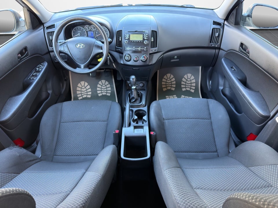 Hyundai i30 1,4 CVVT Comfort 5d