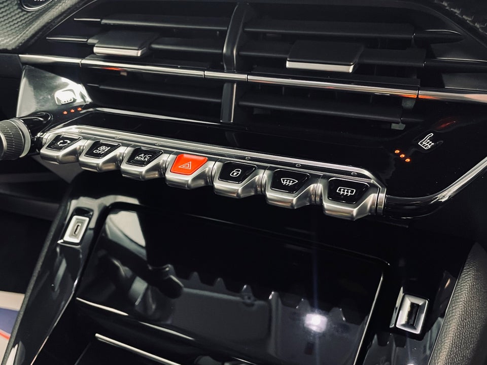 Peugeot 2008 1,2 PureTech 130 Allure Pack EAT8 5d