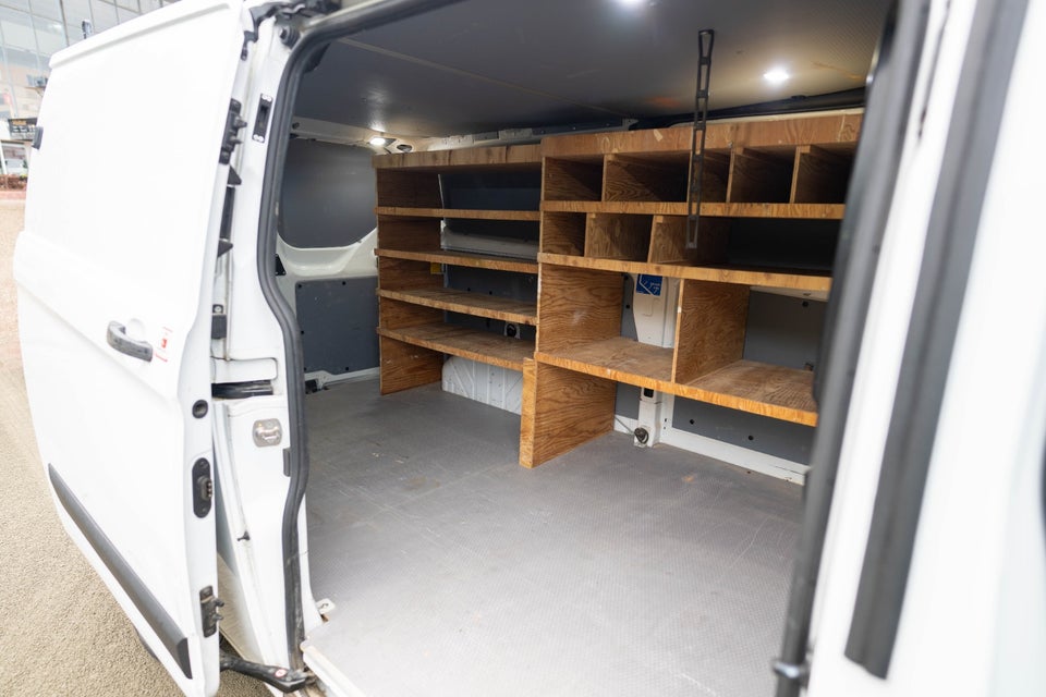 Ford Transit Custom 300 L2 2,0 TDCi 130 Ambiente