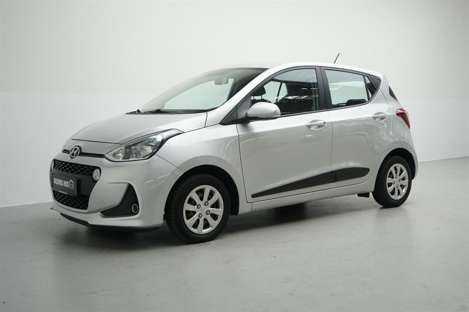 Hyundai i10 1,0 Premium 5d