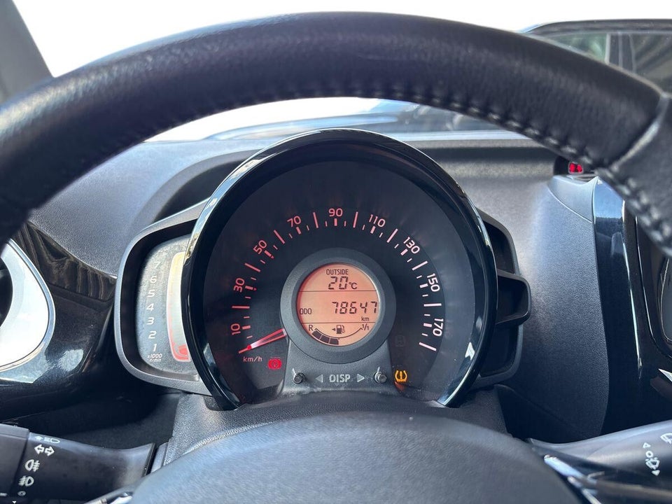 Toyota Aygo 1,0 VVT-i x-cellence 5d