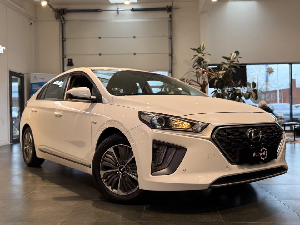 Hyundai Ioniq 1,6 HEV Trend DCT 5d