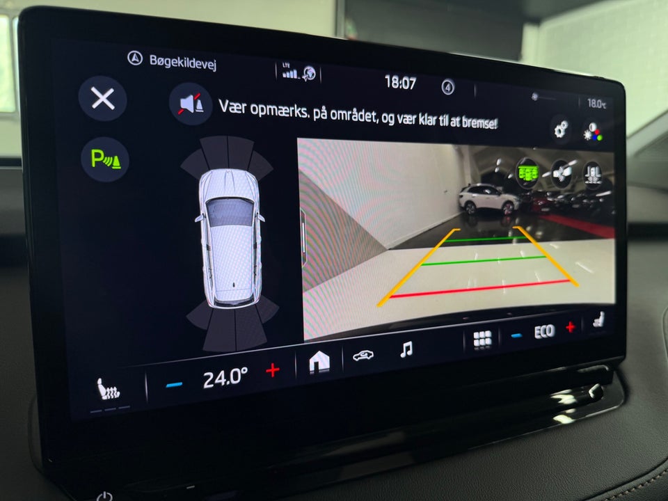 Skoda Enyaq 80 iV Selection Suite 5d
