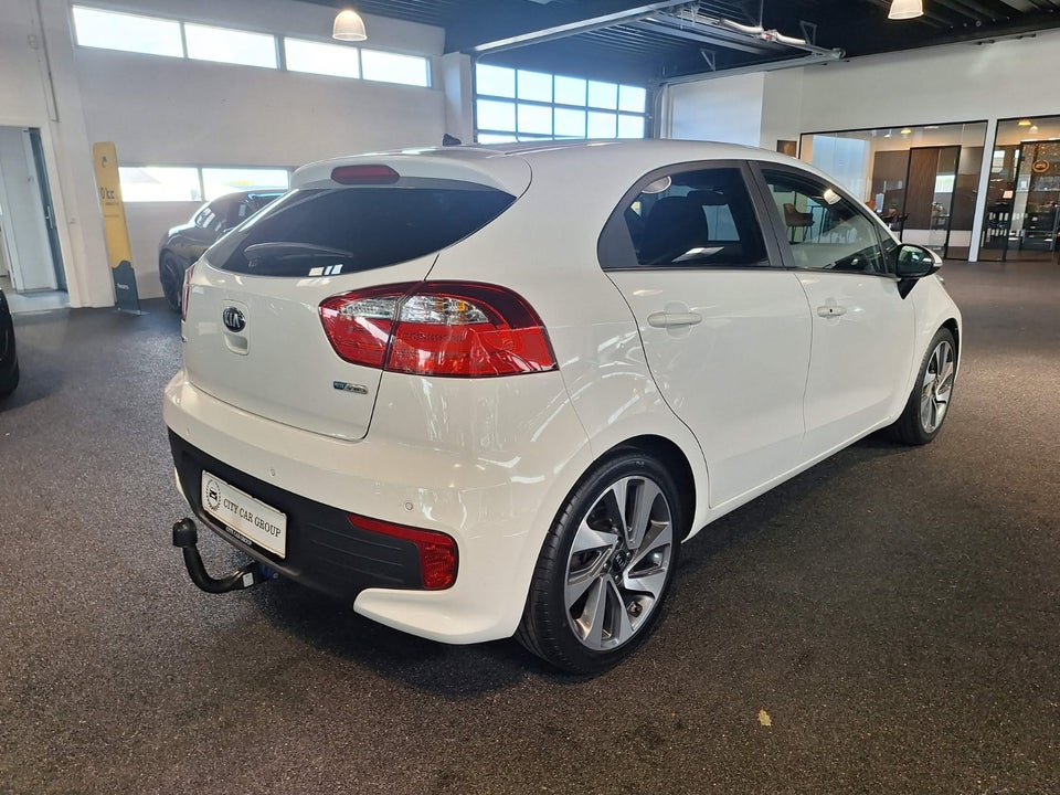 Kia Rio 1,4 CRDi 90 Limited 5d