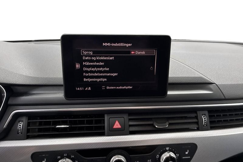 Audi A4 40 TFSi Sport Prestige Tour Avant S-tr. 5d