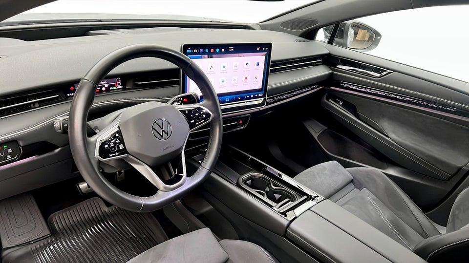 VW ID.7 77 Style Tourer 5d