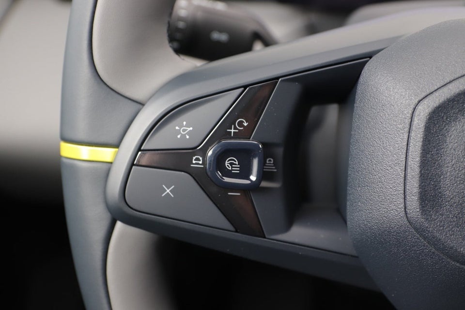 Lynk & Co 02 More 5d