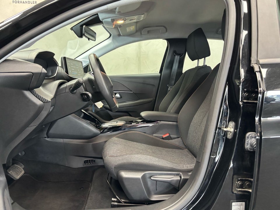 Peugeot e-208 50 Style 5d