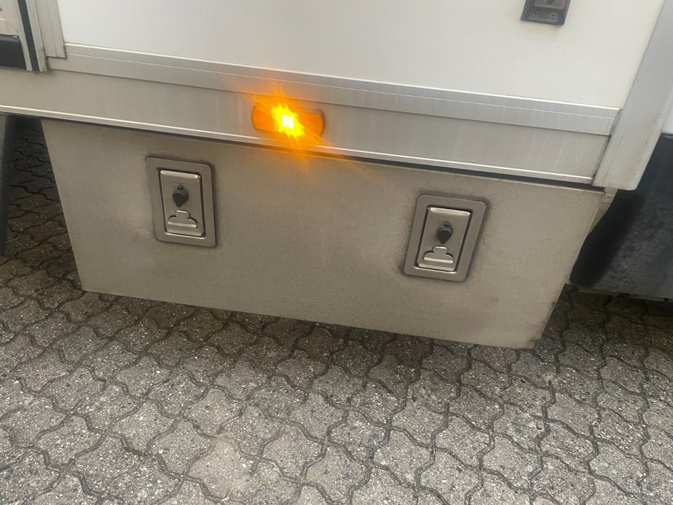 Iveco Daily 3,0 35C17 Alukasse m/lift AG8 2d