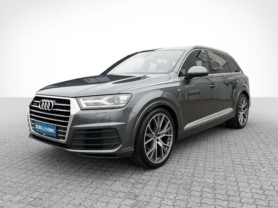 Audi Q7 3,0 TDi 272 S-line quattro Tiptr. 5d