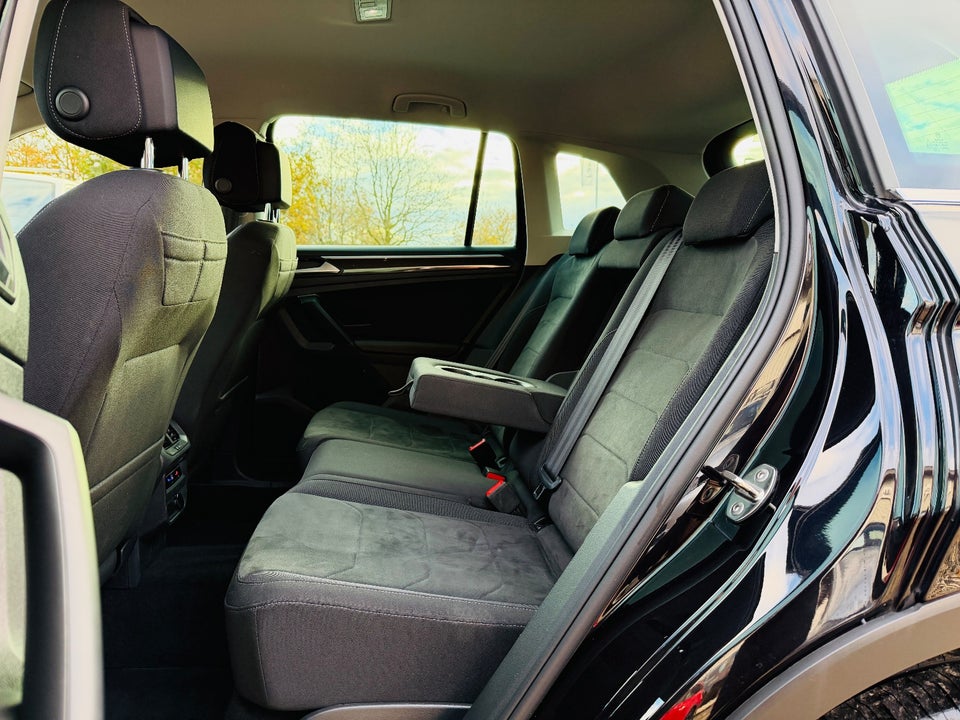 VW Tiguan 1,4 eHybrid Elegance DSG 5d