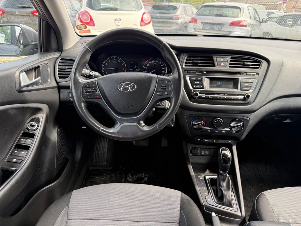 Hyundai i20 1,4 Trend aut. 5d