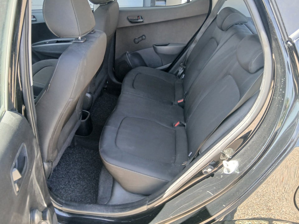 Hyundai i10 1,0 Life 5d