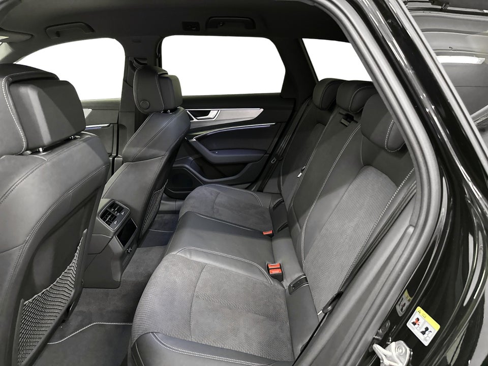 Audi A6 55 TFSi e Sport Prestige Avant quattro S-tr. 5d