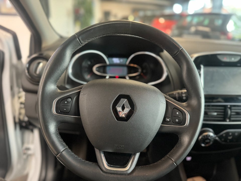 Renault Clio IV 0,9 TCe 90 Zen Sport Tourer 5d