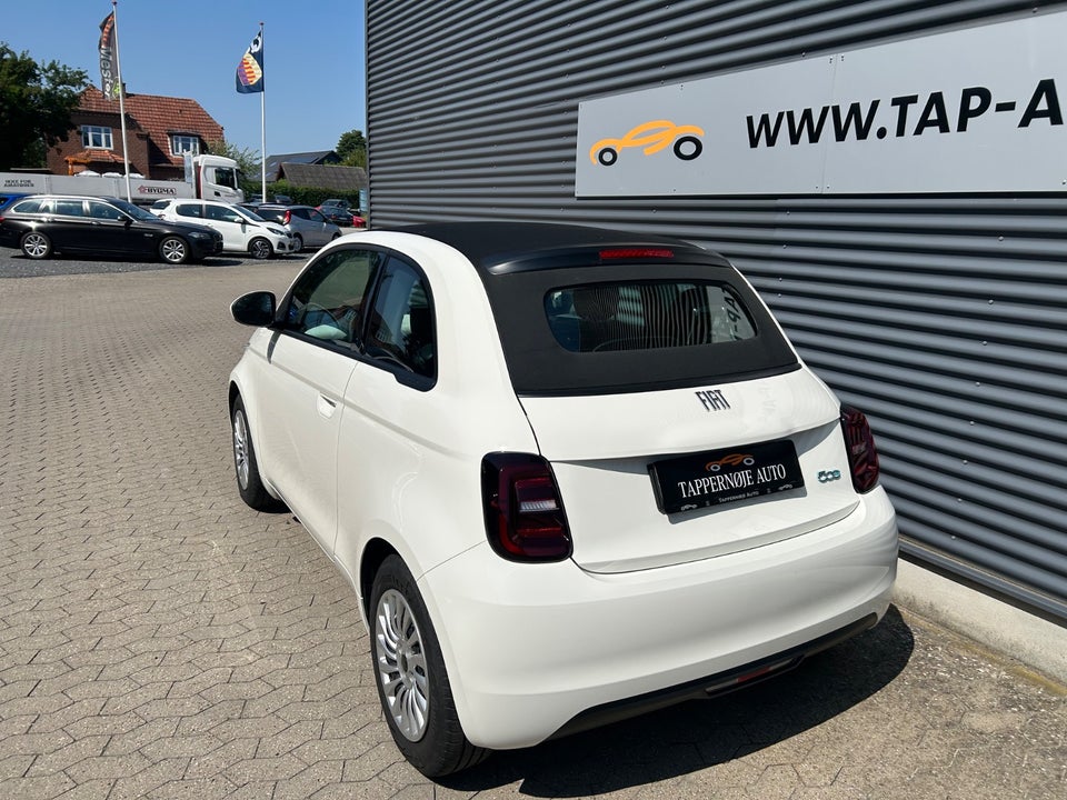 Fiat 500e 42 Icon Cabrio 2d
