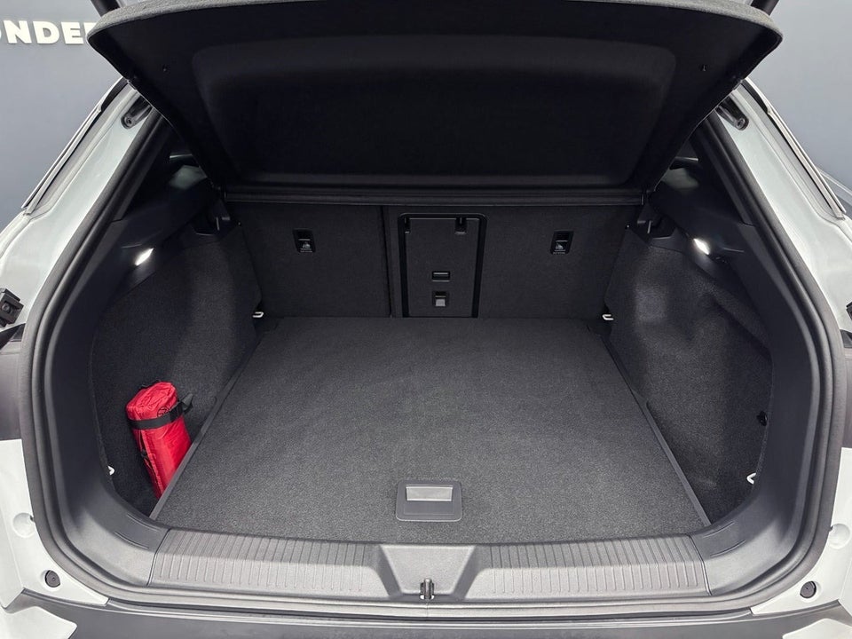 VW ID.4 77 Pro 5d