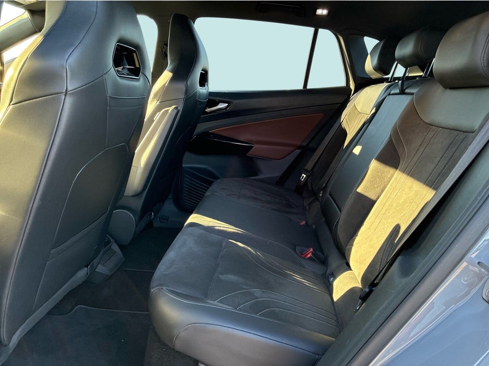 VW ID.4 77 Pro Performance 5d