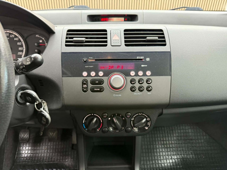Suzuki Swift 1,3 GL-A 5d