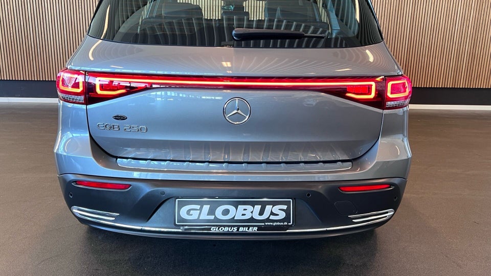 Mercedes EQB250 Progressive 5d