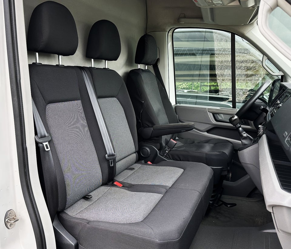 VW Crafter 35 2,0 TDi 177 Kassevogn L4H3