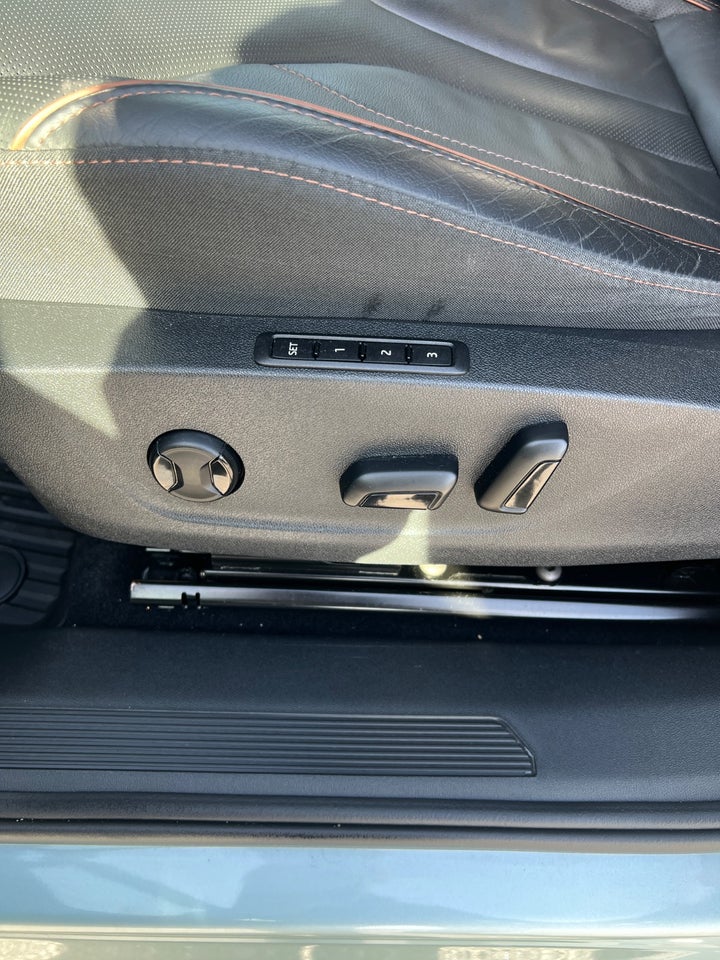 Skoda Enyaq 80 iV Suite 5d