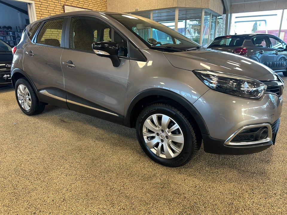Renault Captur 1,2 TCe 120 Expression EDC 5d