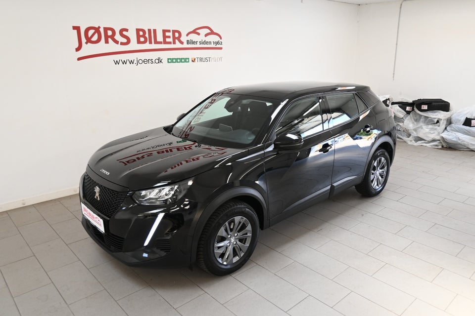Peugeot 2008 1,2 PureTech 100 Selection 5d