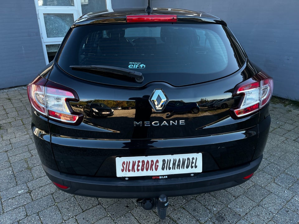 Renault Megane III 1,6 110 Authentique Sport Tourer 5d