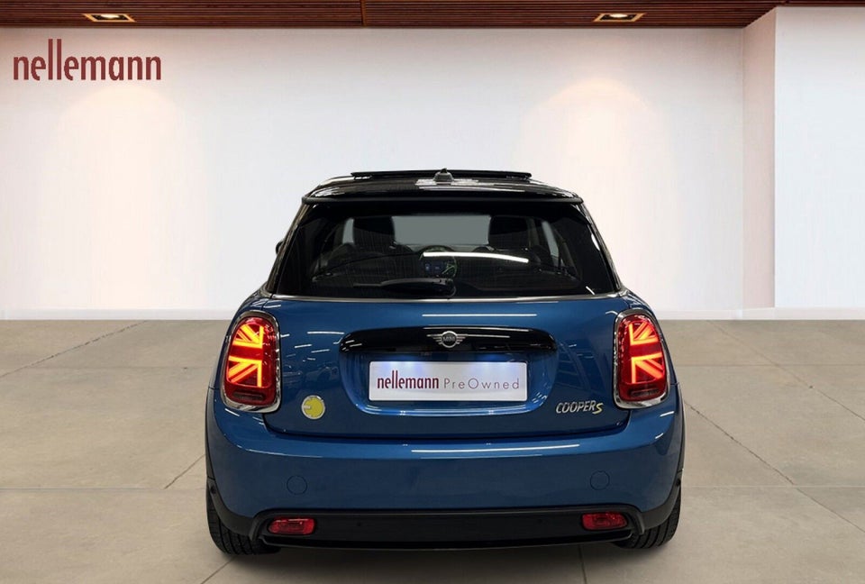 MINI Cooper SE Classic Trim 3d