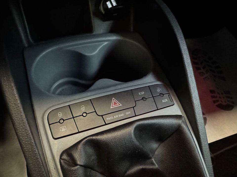 Seat Ibiza 1,2 12V 70 Reference SC 3d