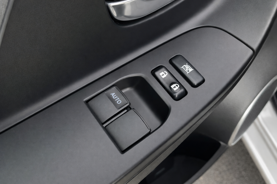 Toyota Yaris 1,5 Hybrid H1 e-CVT 5d