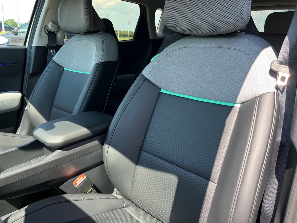 Kia EV4 81 Long Range Earth 5d
