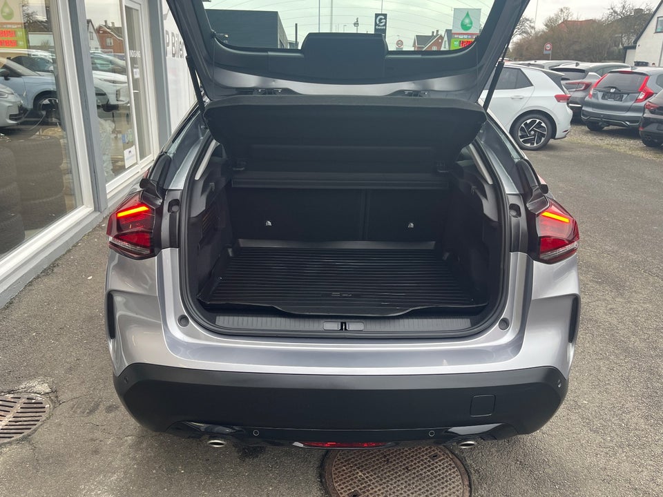 Citroën C4 X 1,2 PureTech 130 Chevron Sport EAT8 4d