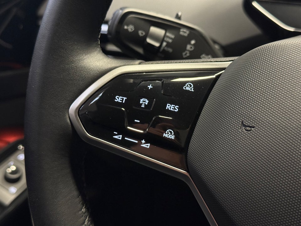 VW ID.4 77 Pro Style+ 5d