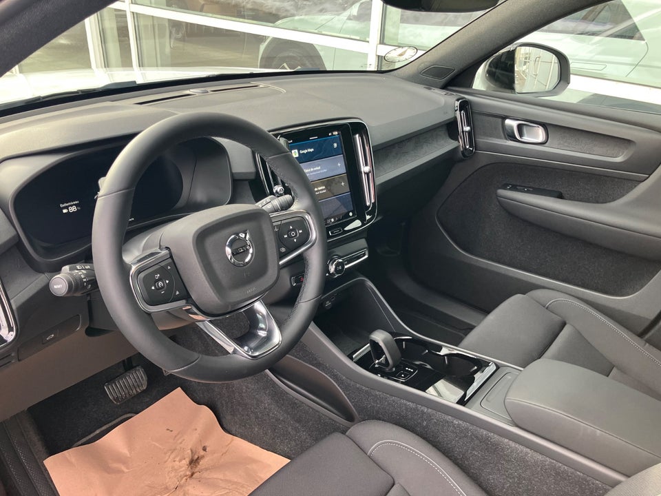 Volvo XC40 P6 ReCharge Core 5d